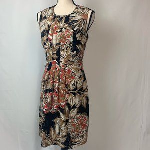5/$25 TRINA TURK Vertical Pleat Shift Dress Sz 4